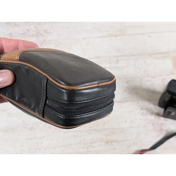 Vtg Fuji TW-300 38/65mm Film Camera w Case Pre-Winding Point Shoot PARTS/REPAIR - Picture 15 of 15